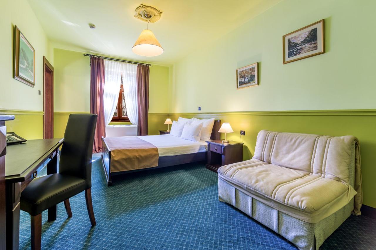 Hotel Bitoraj Фужине Экстерьер фото