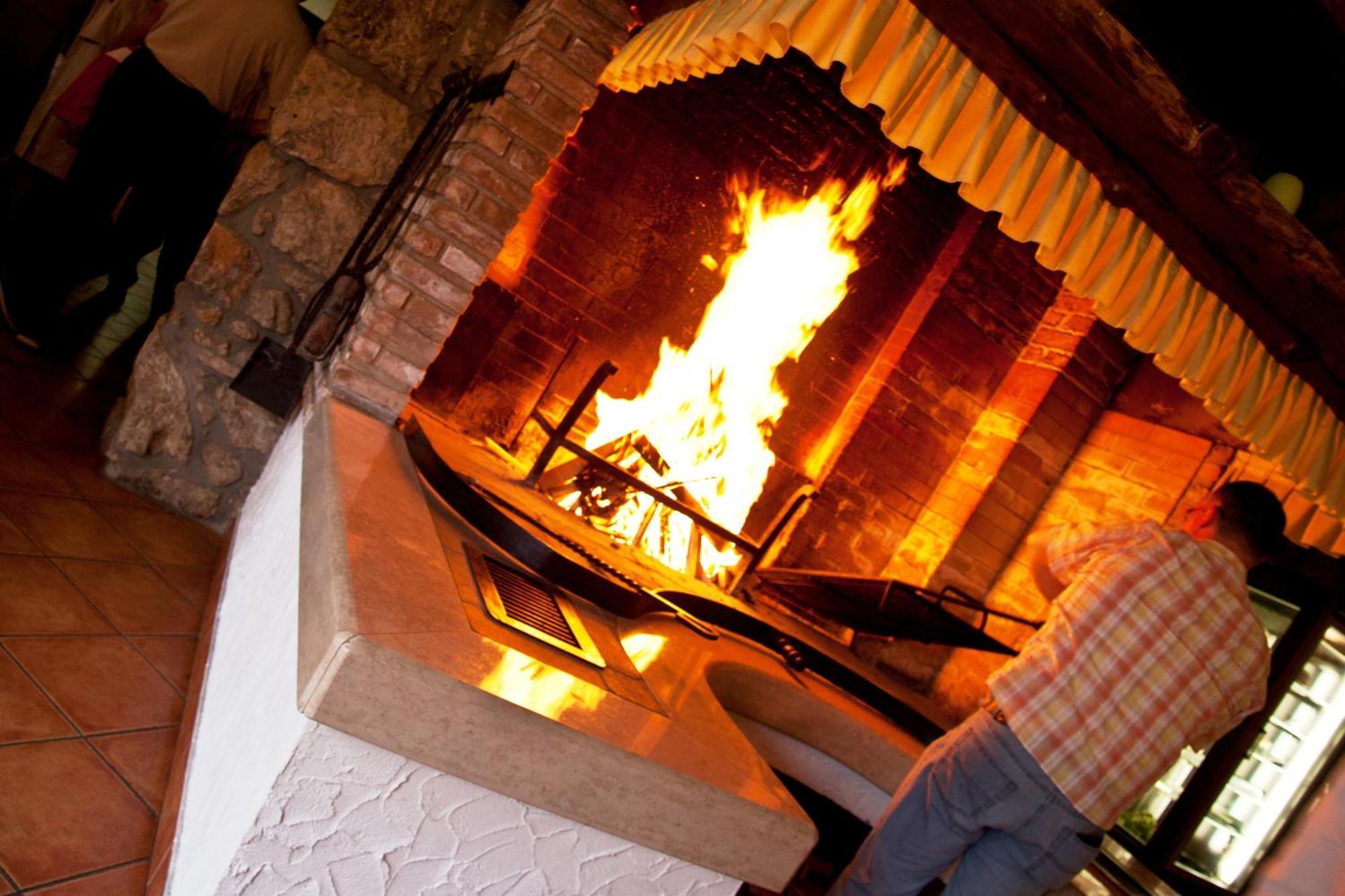 Hotel Bitoraj Фужине Экстерьер фото